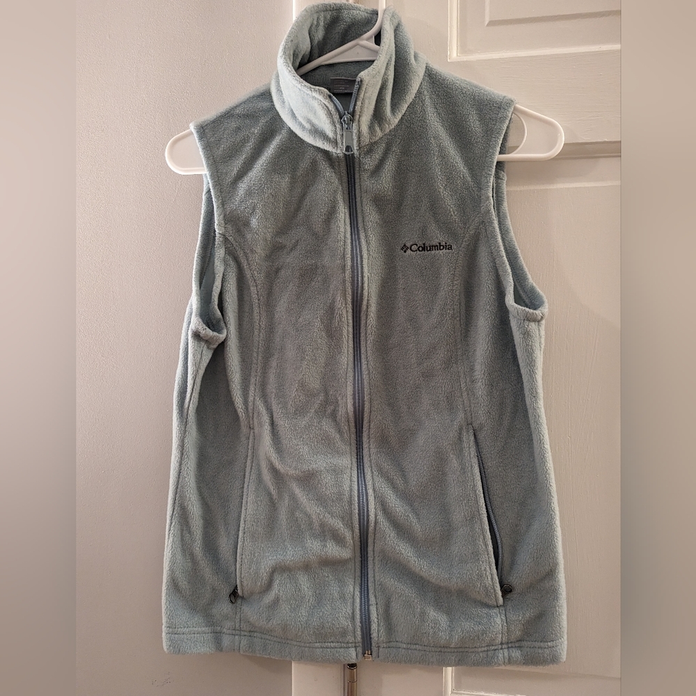 Columbia size S vest